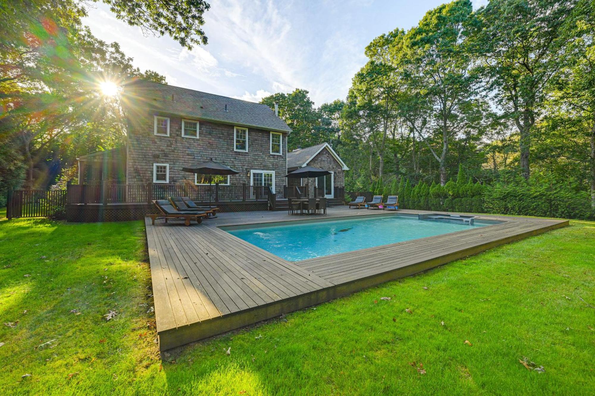 2 Mi To Beach Dog-Friendly Home In Wainscott! المظهر الخارجي الصورة